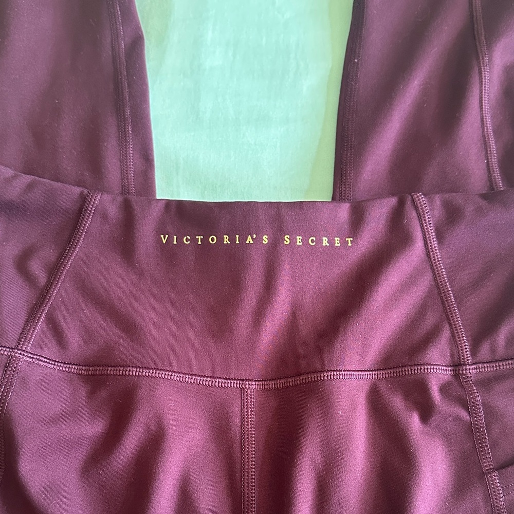 EUC - Victoria Secret Burgundy Leggings - Picture 2 of 4